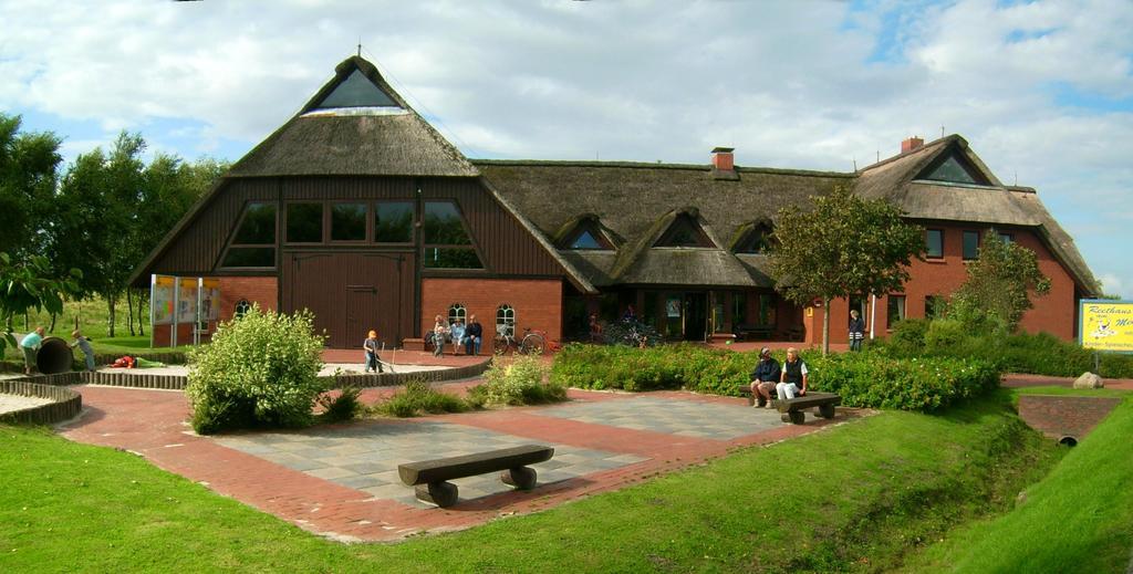 Ferienhaeuser Dornumersiel Exterior foto